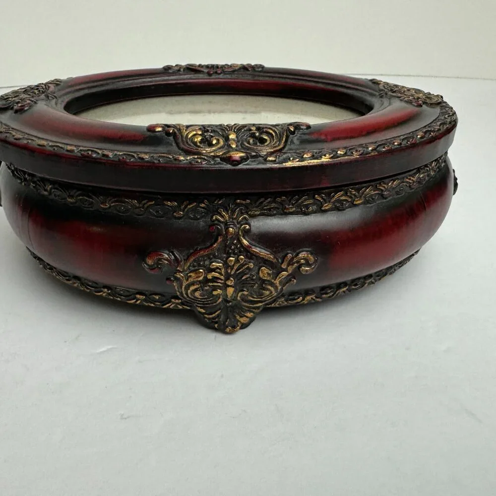 Vintage  Wooden Oval  Jewelry Box  Lid - Picture Frame Green Velvet